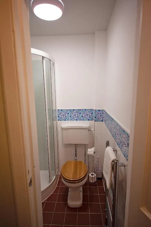 Cosy One Bedroom Flat In City Center Edimburgo Reino Unido